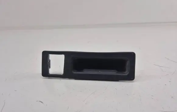 BMW M4 F82 F83 Tailgate/trunk/boot exterior handle 7463162