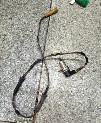 BMW 5 E34 ABS brake wheel speed sensor 0265001