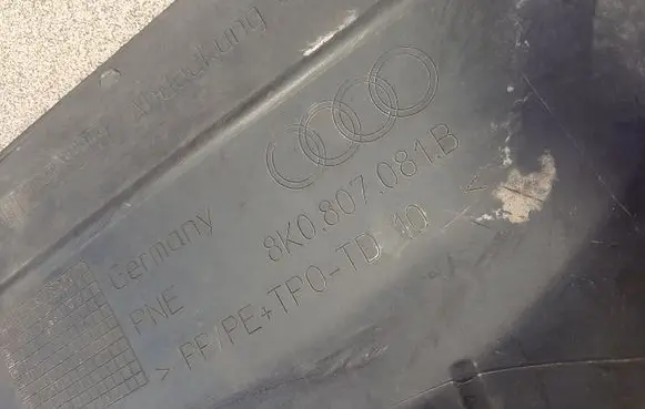 Audi A4 S4 B8 8K Radiator trim 8K0807081B