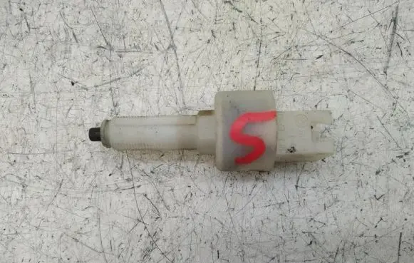 Clutch pedal sensor