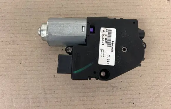 Sunroof motor/actuator