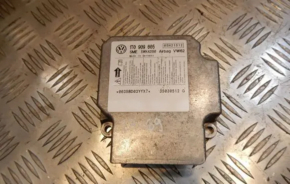 Volkswagen Touran I Airbag control unit/module 1T0909605 2969
