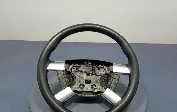 Ford C-MAX I Steering wheel 3M513600CJW