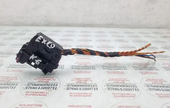 Seat Exeo (3R) Rear door wiring loom 8E0972701