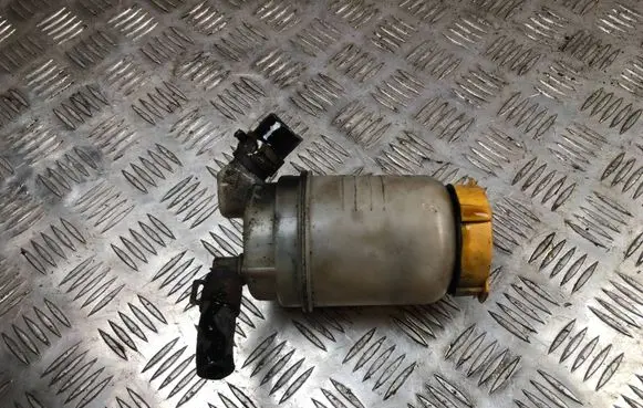 Subaru Forester SG Power steering fluid tank/reservoir