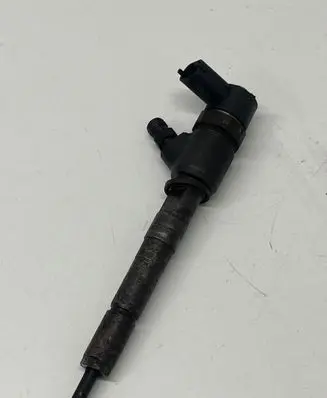 BMW X5 F15 Fuel injector 0445110 8G765NASA 2204140101011