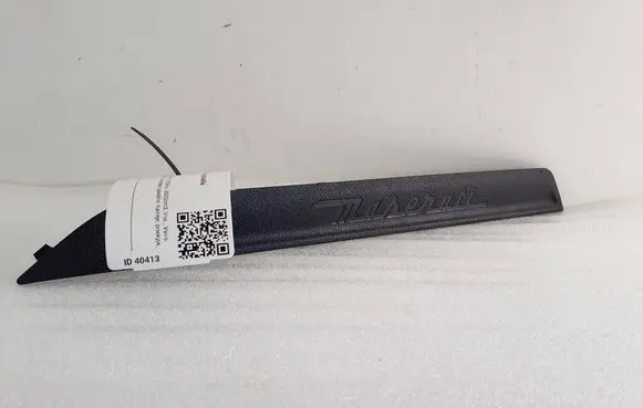 Maserati Levante Front sill trim cover 670040705 21748