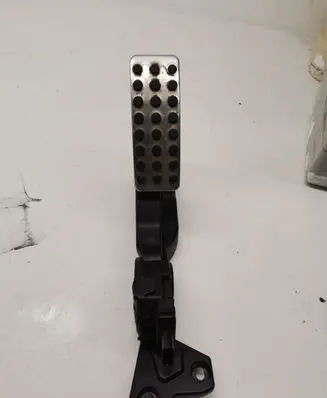 Mercedes-Benz GLE (W166 - C292) Accelerator throttle pedal A2923000100
