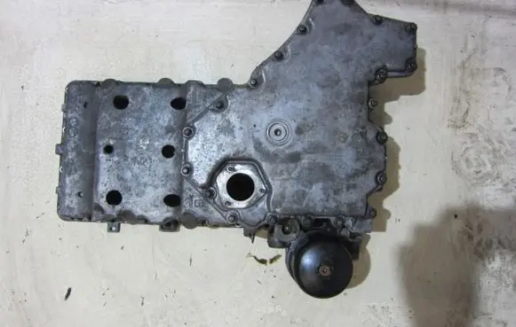 BMW 7 F01 F02 F03 F04 Oil filter mounting bracket 7570691