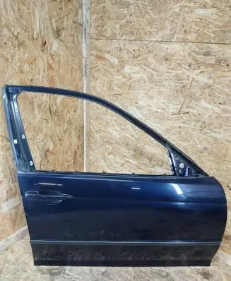 BMW 3 E46 Front door 