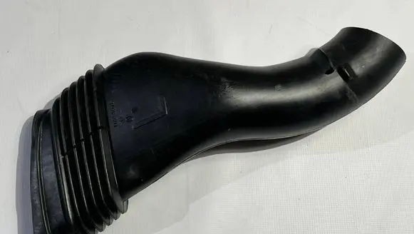 Chevrolet Corvette C5 Brake cooling air channel/duct 10295976