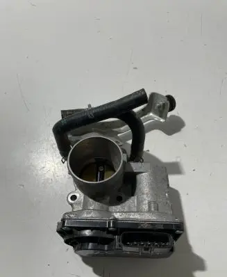 Suzuki Swift I Throttle valve 69L0