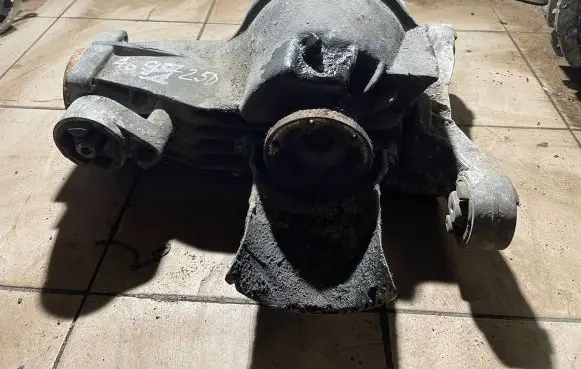 Audi A6 S6 C5 4B Rear differential