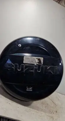 Suzuki Grand Vitara II Spare wheel section trim 7282165JTOA