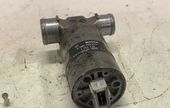 BMW 3 E46 Idle control valve (regulator) 1744713 0280140545