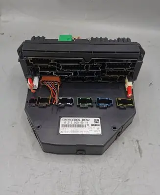 Mercedes-Benz E W212 SAM control unit A2129004911 A2129016702 A2129020005