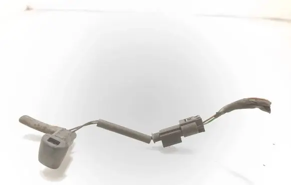 BMW 5 E60 E61 Windshield washer spray nozzle 7132969