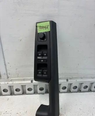 Skoda Superb B6 (3T) Electric window control switch 3T0867197 00101131963