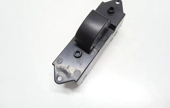 Mitsubishi Outlander Electric window control switch 8608A063 C8DD604M