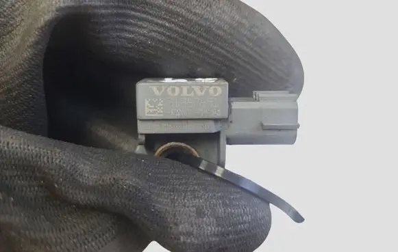 Volvo V40 Airbag deployment crash/impact sensor 31387891