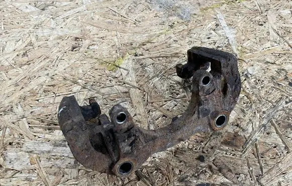 Opel Zafira A Front Brake Caliper Pad/Carrier 