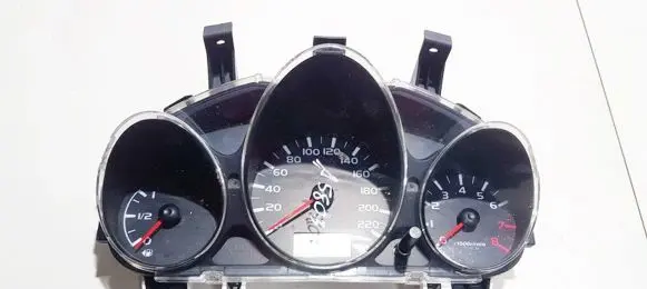 Mitsubishi Colt Speedometer (instrument cluster) 8100a929 mm-0038-001