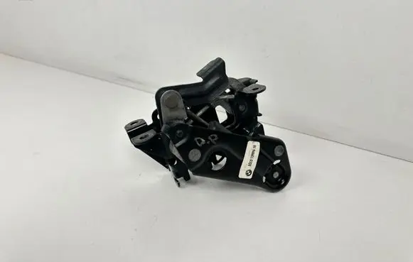 BMW 5 GT F07 Engine bonnet/hood lock/catch 139896
