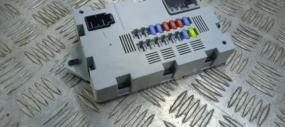 Jaguar F-Pace Fuse module CPLA14Q073AA