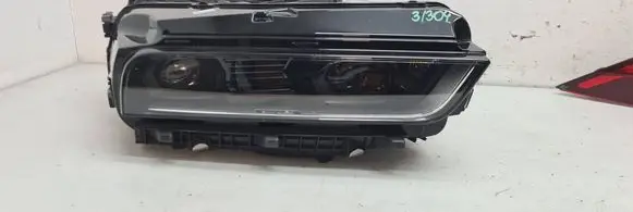 BMW 7 G70 Headlight/headlamp 5B33EF401