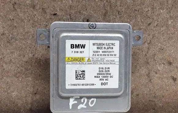 BMW 1 F20 F21 Headlight ballast module Xenon 7318327
