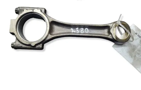 Volkswagen Golf VI Connecting rod/conrod 