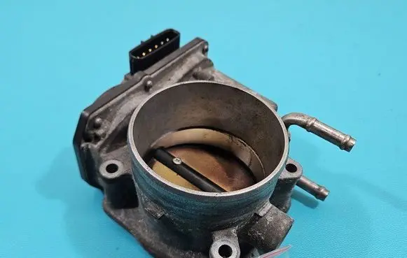 Lexus RX 330 - 350 - 400H Throttle body valve 22030-31030 IMPRK1486514