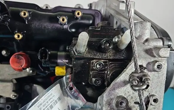Opel Insignia A Fuel injection high pressure pump 0445010193 IMPRK1572905