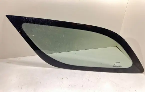 Dodge Durango III Rear side window DOT904PGWM513