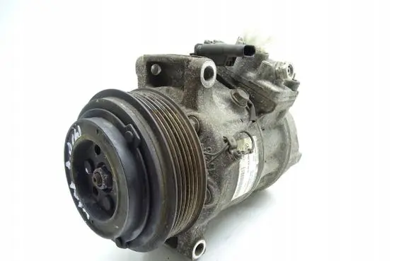 Mercedes-Benz C W205 Air conditioning (A/C) compressor (pump) A0008304400