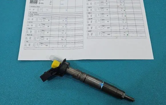 Fuel injector