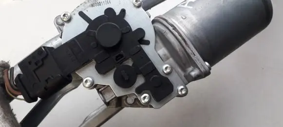 BMW 3 E90 E91 Wiper motor 697826404 6978264-04