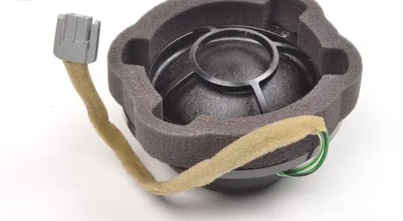 Volvo C70 Front door speaker 30679365