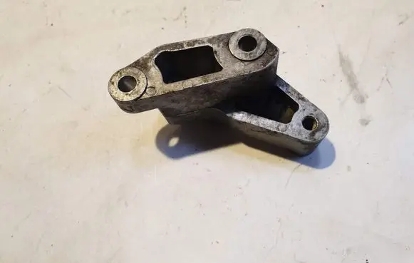 Mercedes-Benz E W210 other engine part A6110780341