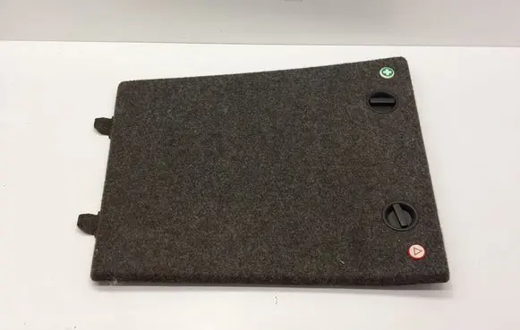 Skoda Octavia Mk2 (1Z) Trunk/boot trim cover 1J0867468