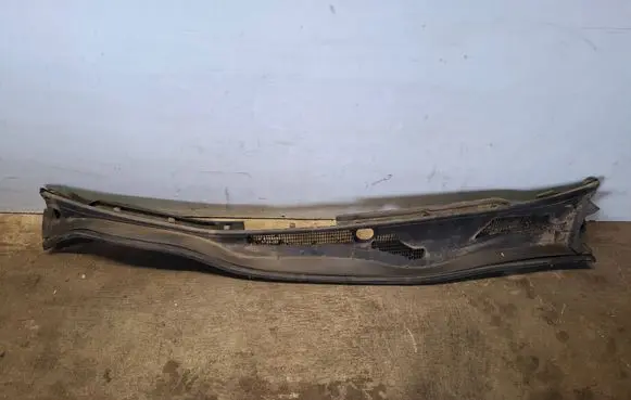 Lexus GS 250 350 300H 450H Wiper trim 45623111650