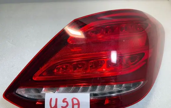 Mercedes-Benz C W205 Rear/tail lights A2059062102