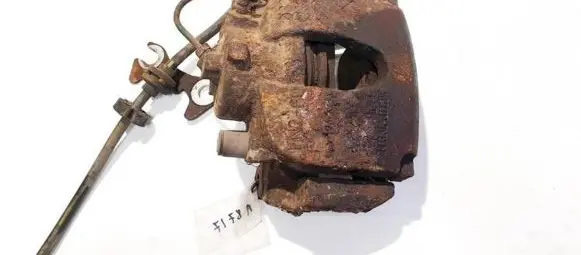 Front brake caliper
