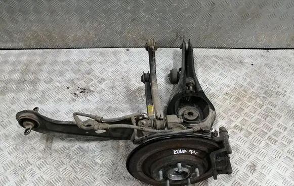 Hyundai Kona I Rear wheel hub spindle/knuckle 