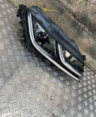 Headlight/headlamp