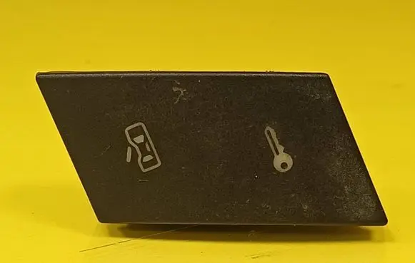 Seat Ibiza III (6L) Central locking switch button 