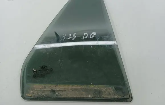 Hyundai Santa Fe Rear vent window glass 43R000385