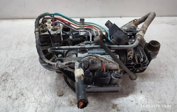 Volkswagen Phaeton Air suspension compressor/pump 3D0616005K
