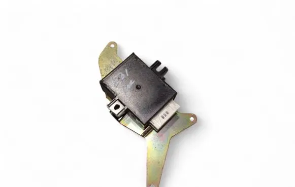 BMW 8 E31 Door control unit/module 61351383414 1383414 1383289