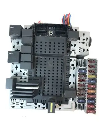 Volvo S60 Fuse module 30679527 08696098